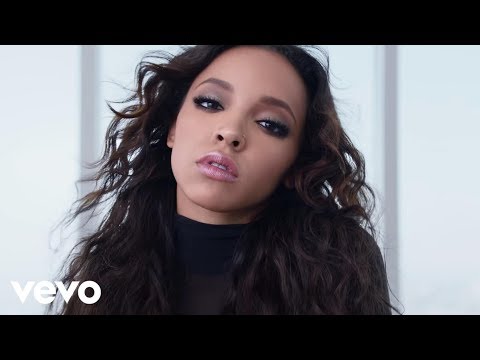 Tinashe - Player ft. Chris Brown