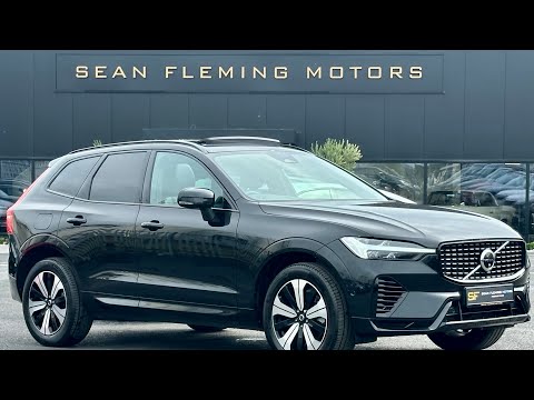 Volvo XC60 Plus / Panoramic Sunroof - Image 2