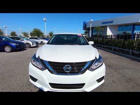 2017 Nissan Altima S Interior
