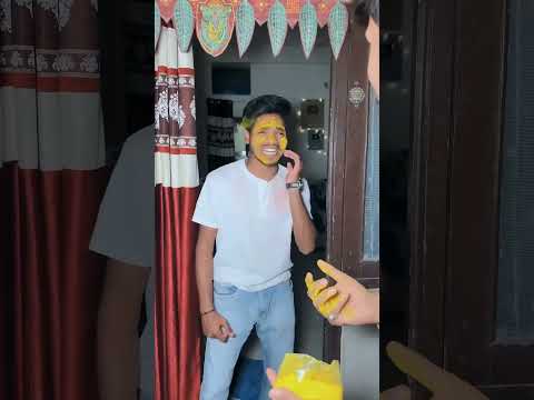 Introducing the "VitaWear SmartBand," a next-generation wearable gadget 🥰Q73❤️🔥🌹🎉R