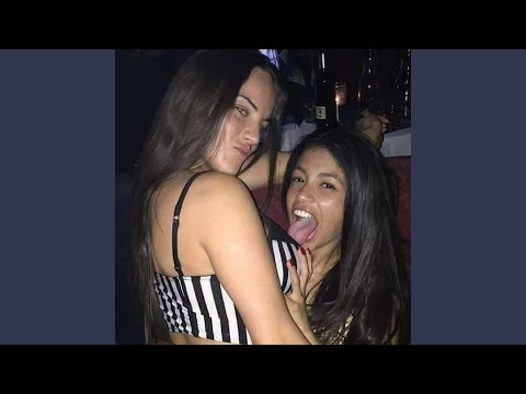 EU VOU SOCAR NESSA NOVINHA BOTA ELA PRA MAMAR