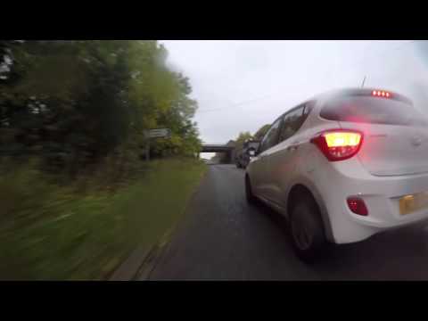 NL15 UZP MGIF to wait for right turn: Whalton Road, Morpeth 08:35 12 Oct 2015