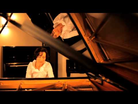 download lagu mp3 mp4 Andrea Kauten, download lagu Andrea Kauten gratis, unduh video klip Andrea Kauten