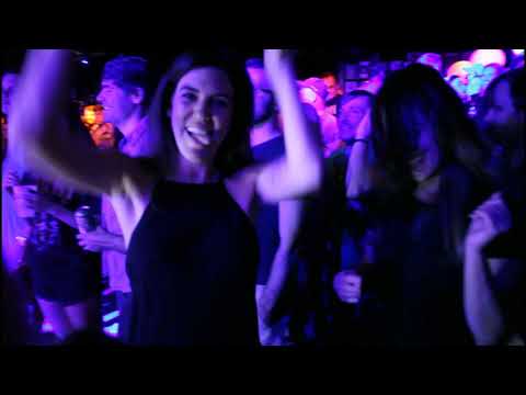 Blink-182 Tribute Band: Blank281 - What's my age again?