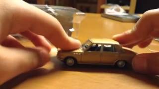 トミカリミテッドヴィンテージ  日産ローレル