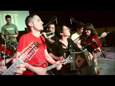 Ebri Knight + La Carrau // Maria Mercè (Pomada) [Cançons en ruta]