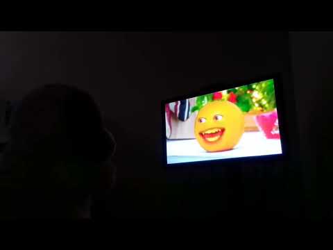 What's New On YouTube?: Annoying Orange Christmas Songs + Jingle Créu (Series 2)