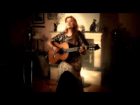 Barbara Kalinowska.  Cucurrucucu Paloma