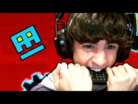Non Giocate MAI a Questo Gioco!! - Geometry Dash