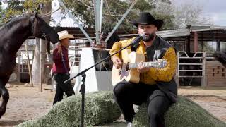 Carin Leon - Te Vi Con El (Guitarras/Tololoche)