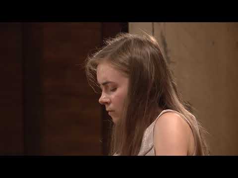 Aleksandra Hortensja Dąbek – F. Chopin, Polonaise in A flat major [Op. posth.] (First stage)