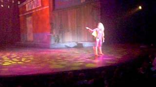 Mega Mindy en de schitterende smaragd musical "Opa"