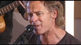 BLOF - HOU VOL, HOU VAST (Live Berg Muziek).mp4