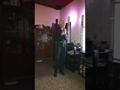 Arráncame la vida - Bolero de Chico Novarro - Emilio en vivo