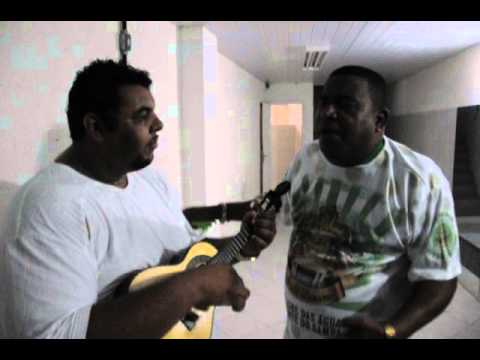 Nêgo canta o samba do Império Serrano para o Carnaval 2013