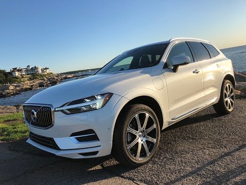 2018 Volvo XC60 T8 | Is the Plug Right for You? |TestDriveNow
