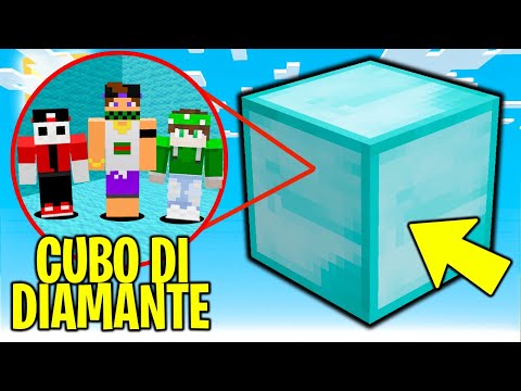 SI PUÓ SOPRAVVIVERE IN UN CUBO DI DIAMANTE? - Minecraft ITA