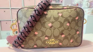 What’s in my bag Coach heart floral Jes bag