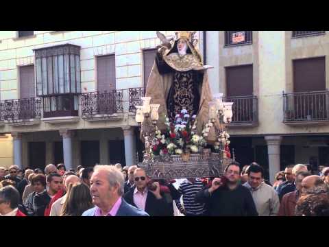 El Día de España abre este sábado en Freixo una nueva edición de la Feira de Amendoeiras em...