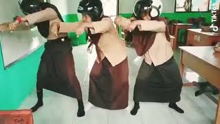 Download lagu Tiktok Enak susu mama tergokil mp3