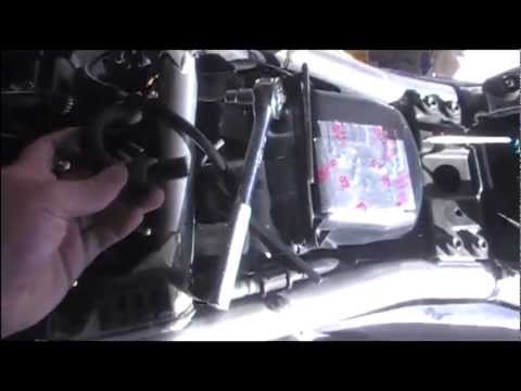 Motorcycle valve adjusment - part 1 suzuki bandit 1200