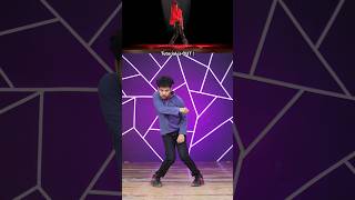 Download lagu Krazzy 4 Hrithik Dance Step | Ajay Poptron Tutorial #dance #dancemove #tutorial #hrithikroshan mp3