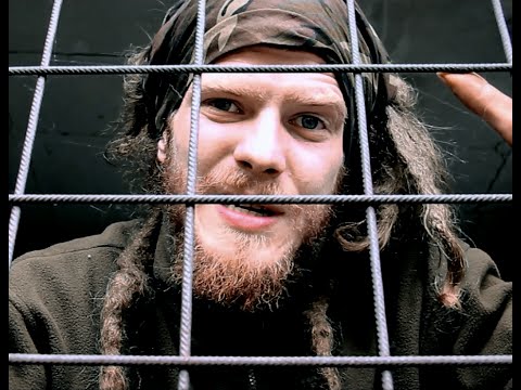 Loopata Makay - Loopata Makay - Hardhronie (Official Video)