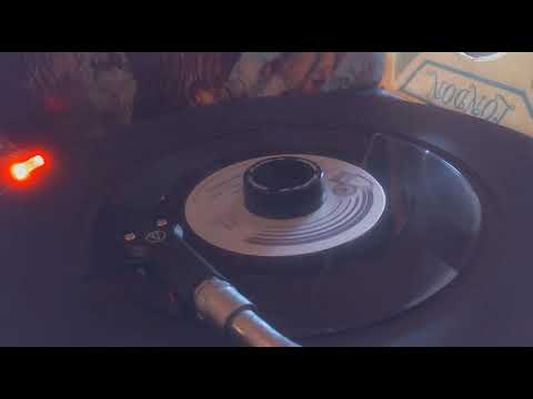 Edison Lighthouse - 1970 - Love Grows (Where My Rosemary Goes) - 45 rpm