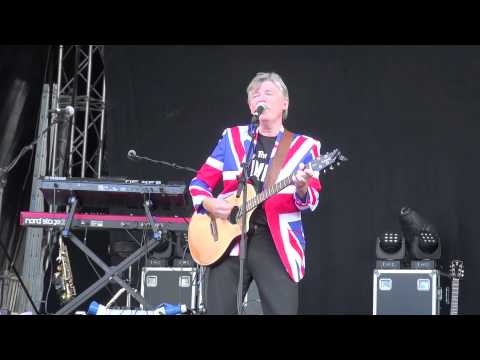 Concert Mark Haley - Millennium Square Leeds 17.07.2015 " Lola "