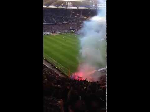 Hamburger SV - Karlsruher SC Pyroshow nach 1:0 Führung des KSC