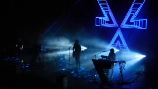 CHVRCHES - You Caught The Light - Berlin Columbiahalle - 25.03.2014
