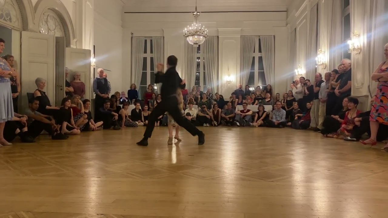 Video thumbnail for Rachele Morelli & Francesco Paglionico bailan "Miedeo" de Juan D'Arienzo _ Basel