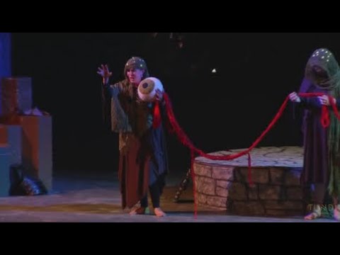 Erste Norn - AnnaMaria Cardinalli