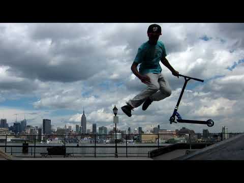 Vans老闆21億收購Supreme (Vans owner buys Supreme for $2.1 billion)