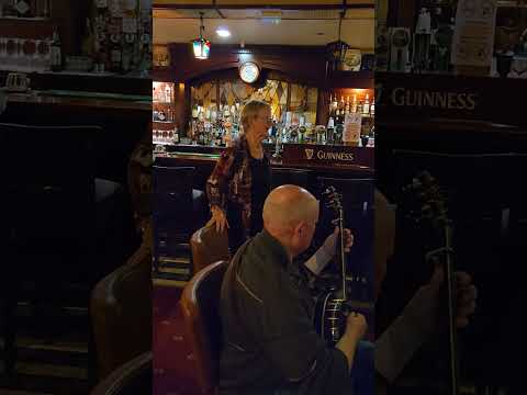 Bernie Dermody singing The Rose of Allendale