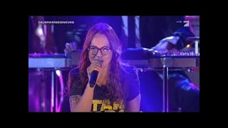 Blue Man Group feat. Stefanie Heinzmann - In The End