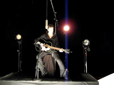 Jimmy Gnecco The Heart live recording at Bright Antenna Studios