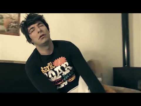 A e dini qka bon Liki kur qohet prej gjumi ?😂 (Pjesë Qesharake) Stupcat Egjeli 2016 - Episodi 5 ~SV