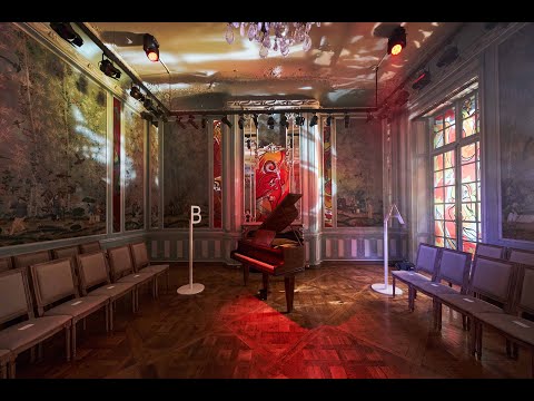 Rochas Spring Summer 2022 - Fashion Show