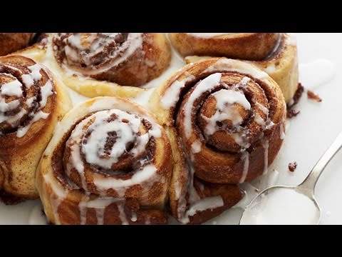 How to Make Cinnamon Buns