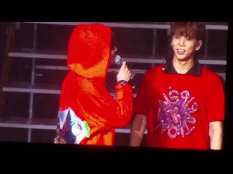 SHINee World V Los Angeles- Taemin speaking english