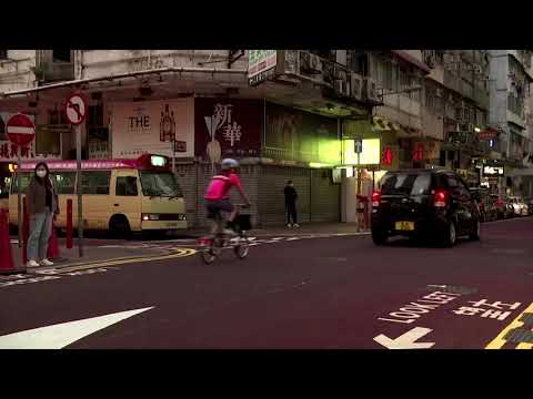 香港は数千人をロックダウンすると報告されています。 (Hong Kong to lockdown thousands, report says)