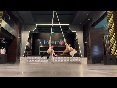 Aerial silks Duo Anna & Maksym