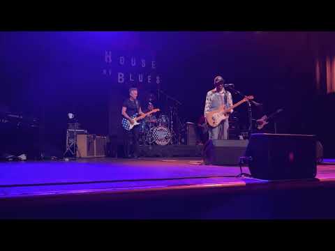 Buddy Guy- champagne and reefer live in Houston by Aissam idrissi