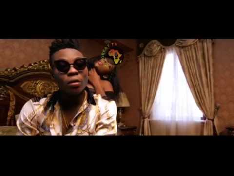 Abizzy ft Reekado Banks-Turn Up