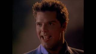 Ricky Martin - No Importa La Distancia