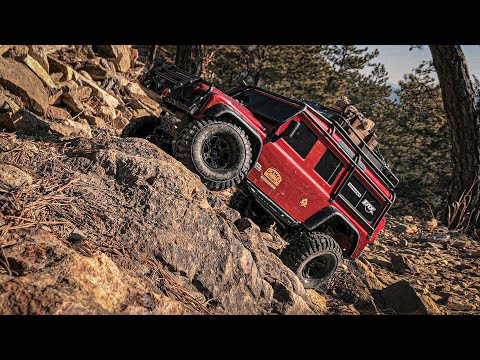 RC Traxxas TRX4 Defender Rock Crawling [4K]