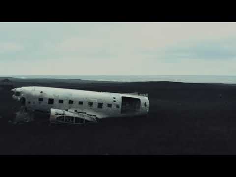 Bird's eye view of cinematic Iceland, DJI Mavic 2 Pro 4K