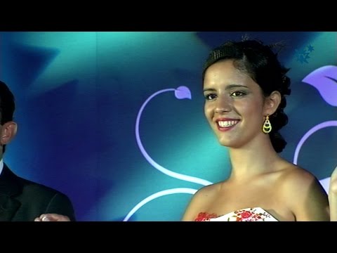 Ángela Cano fue presentada como Reina de las Fiestas de Agosto 2015