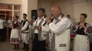 preview picture of video 'Grupul Ineuanii la nunta in Groseni'